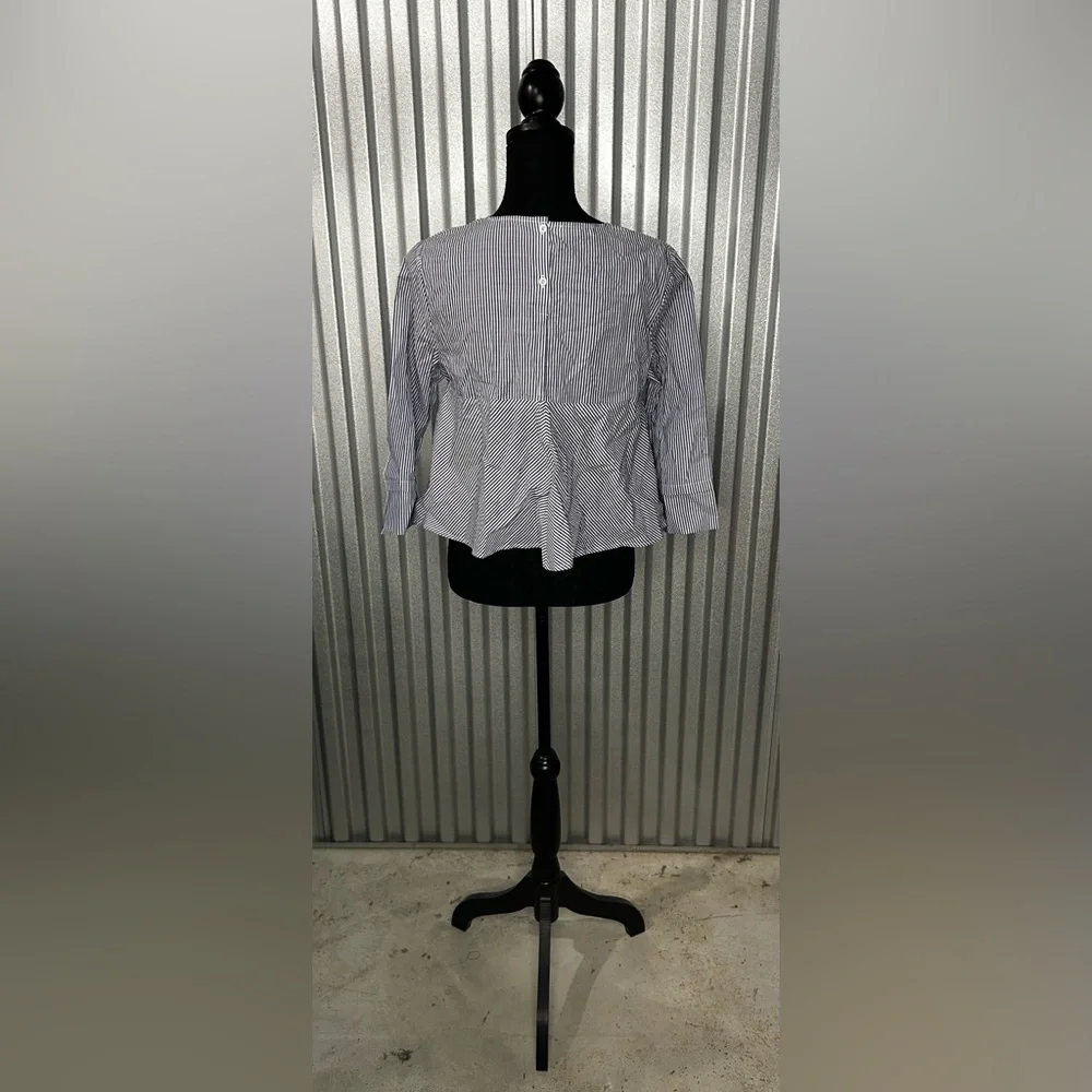 Women’s Velzera Blue Striped Floral Long Sleeve Cotton Blouse Designer Small - Picture 2 of 4